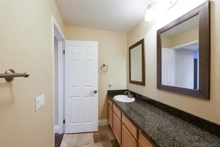 2275 Del Mar Way 306, Corona, California 92882