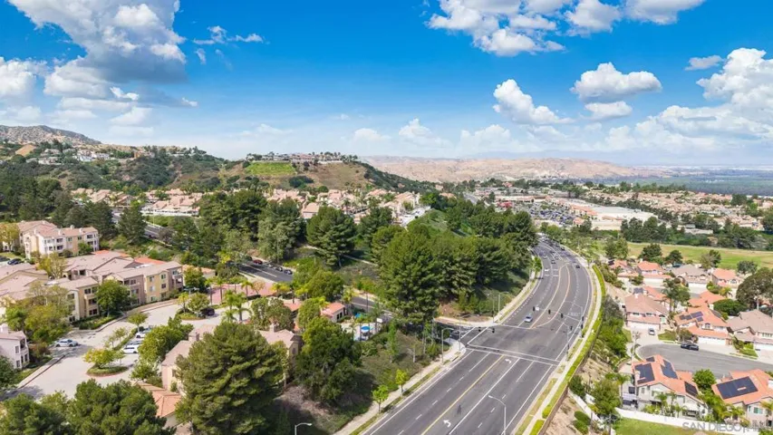 2275 Del Mar Way 306, Corona, California 92882