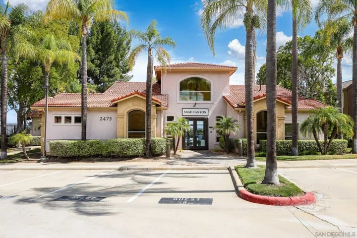 2275 Del Mar Way 306, Corona, California 92882