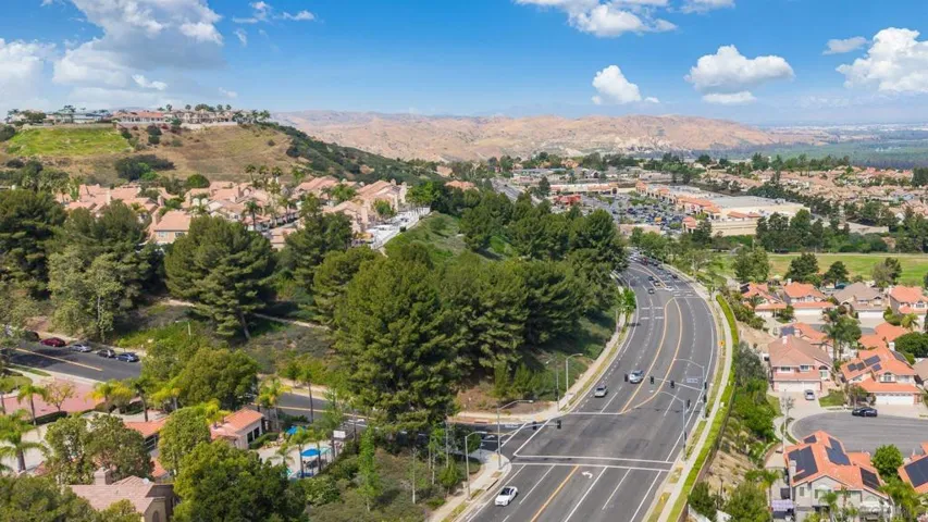 2275 Del Mar Way 306, Corona, California 92882