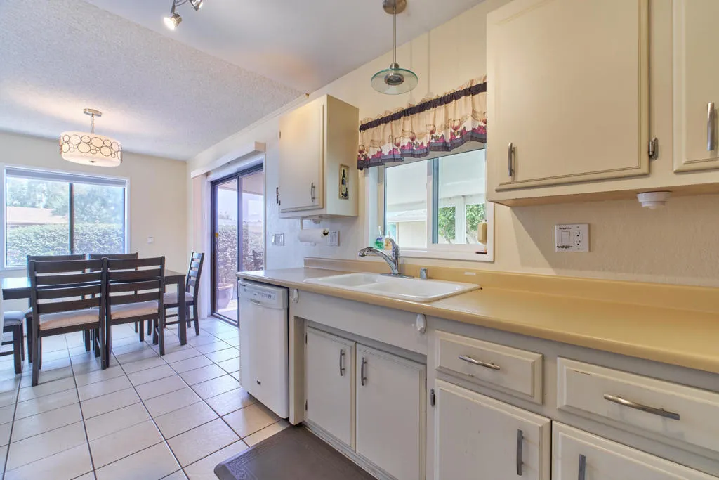 44703DeCoronadoDrive,Indio-11