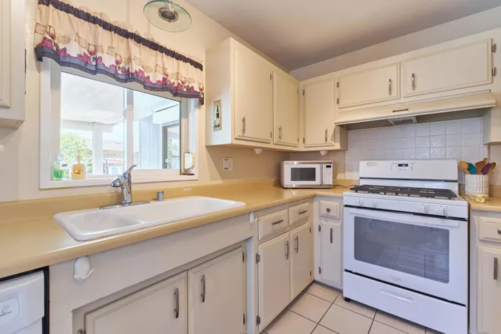 44703DeCoronadoDrive,Indio-9