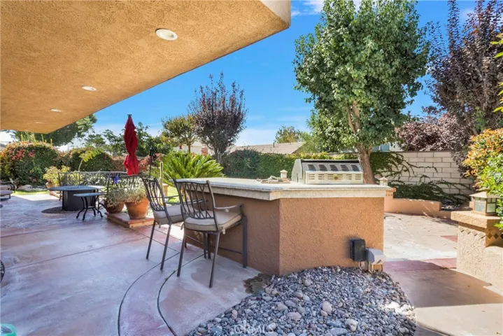 13880 Driftwood Drive, Victorville, California 92395