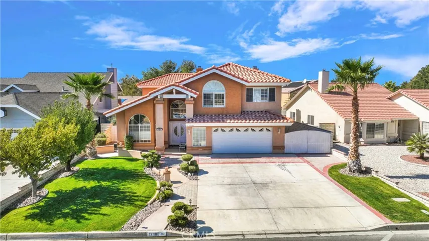 13880 Driftwood Drive, Victorville, California 92395