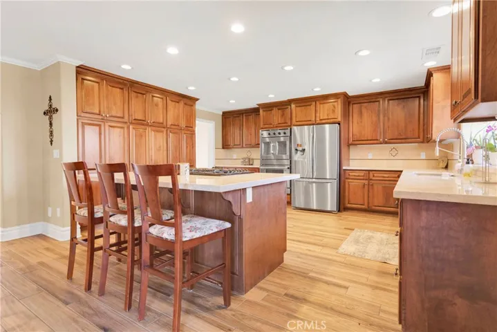 13880 Driftwood Drive, Victorville, California 92395