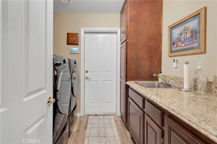 13880 Driftwood Drive, Victorville, California 92395