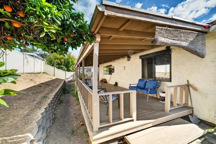 8529 Snow White, El Cajon, California 92021