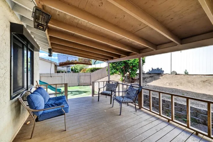8529 Snow White, El Cajon, California 92021