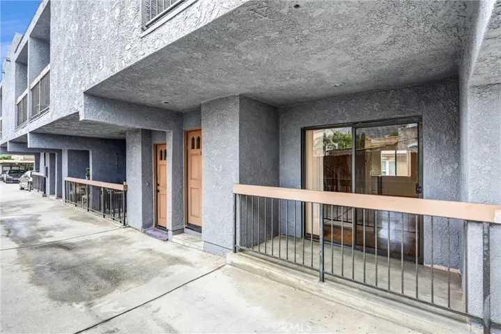 1836 N Allen, Pasadena, California 91104