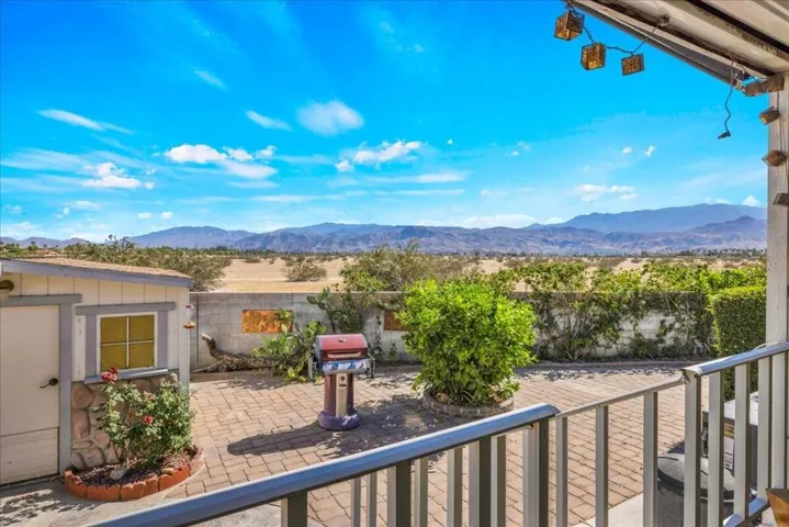 67-LOT 307 (8)