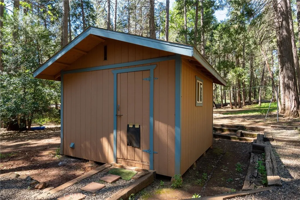 Laundry shed