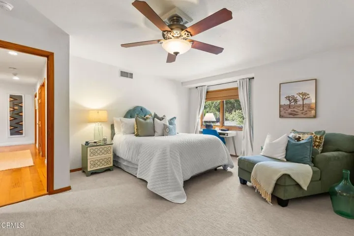 39 11993_MacDonald_Dr-60