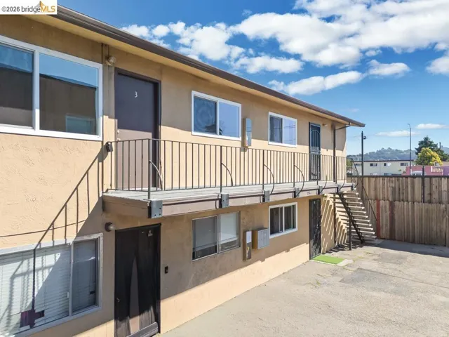 2215 Dover Ave, San Pablo, California 94806