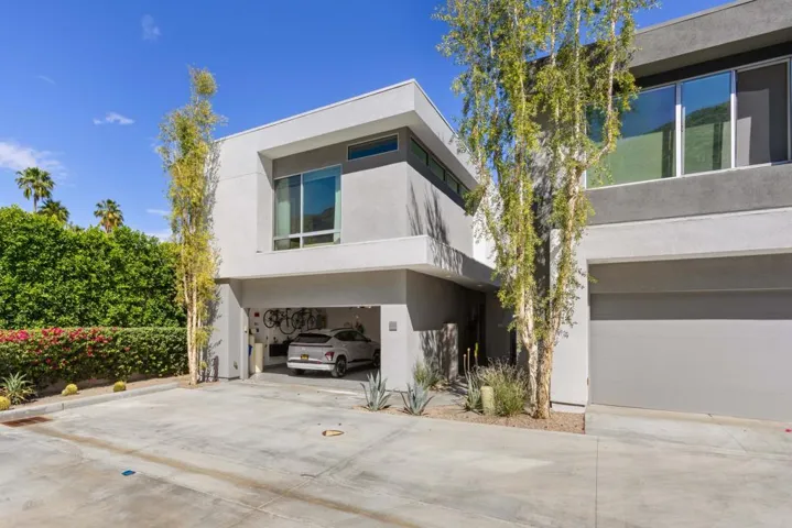 1000 Surrey Lane-2