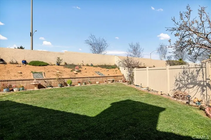 Corner Lot w/big yard