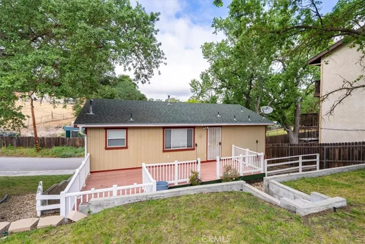 5045 Alamo, Atascadero, California 93422