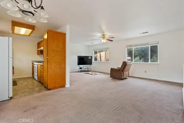 5045 Alamo, Atascadero, California 93422
