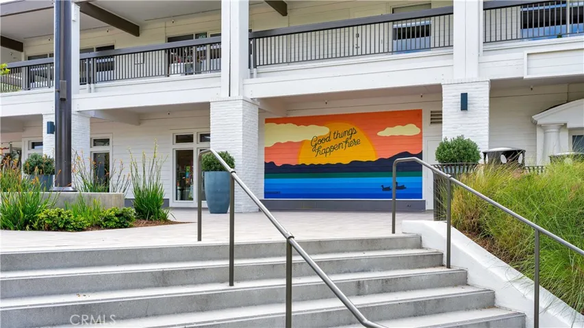 65 Pinewood 33, Irvine, California 92604