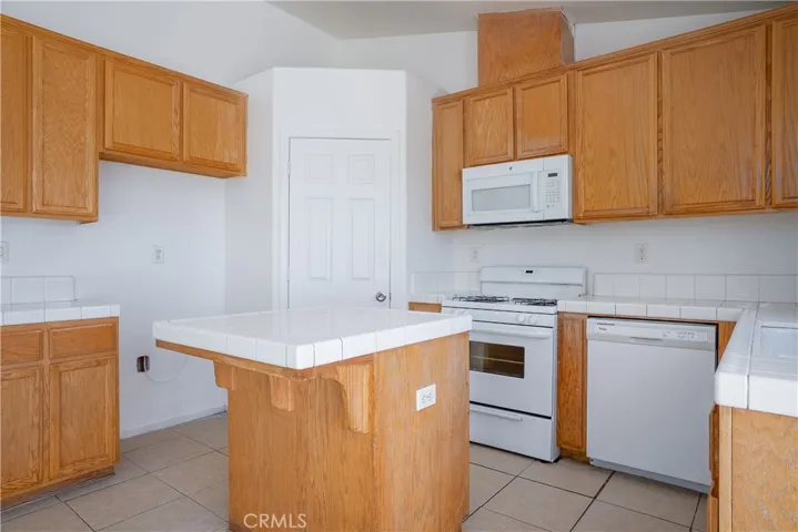 2658 N Drake, Merced, California 95348