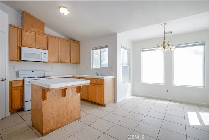 2658 N Drake, Merced, California 95348