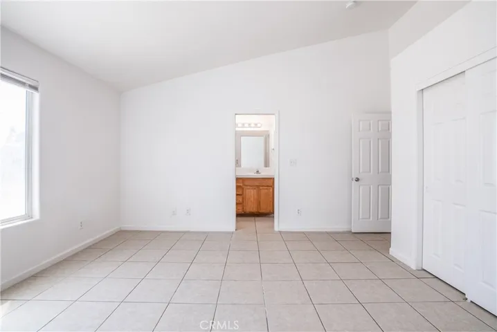 2658 N Drake, Merced, California 95348