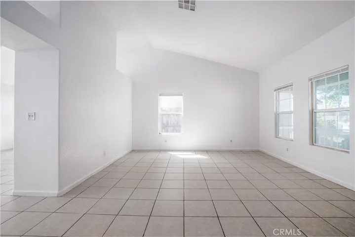 2658 N Drake, Merced, California 95348