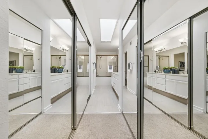 994 La Mesa Terrace F, Sunnyvale, California 94086