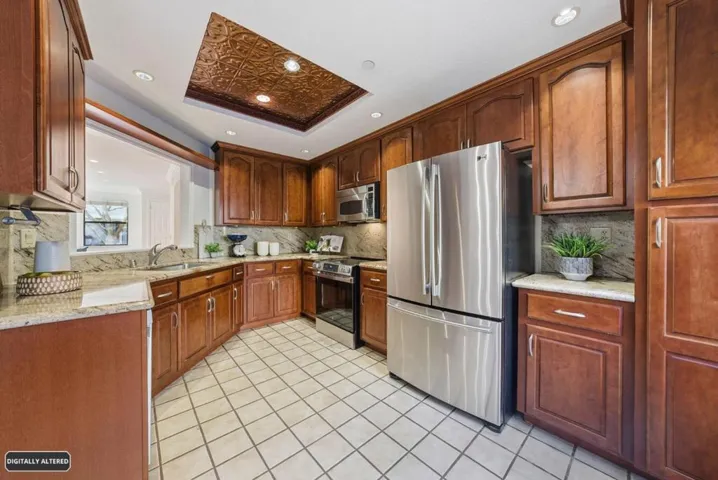 994 La Mesa Terrace F, Sunnyvale, California 94086