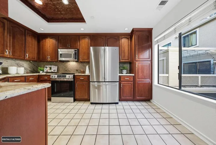 994 La Mesa Terrace F, Sunnyvale, California 94086