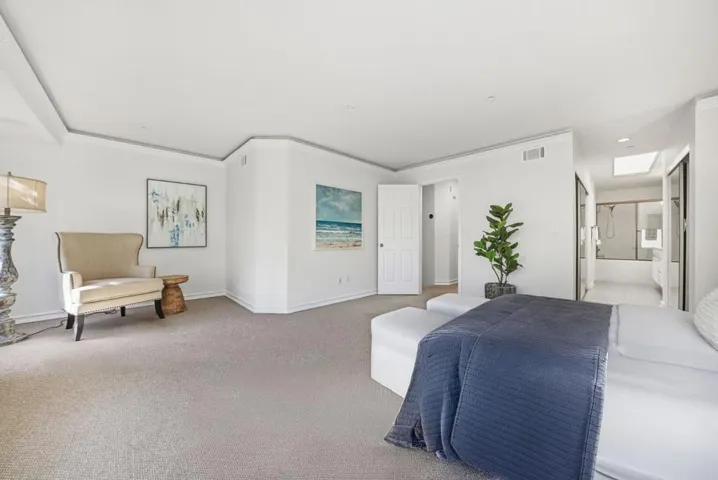 994 La Mesa Terrace F, Sunnyvale, California 94086