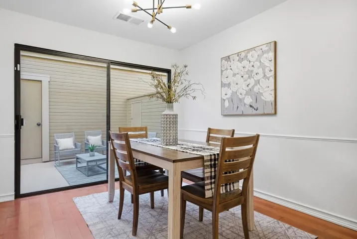 994 La Mesa Terrace F, Sunnyvale, California 94086