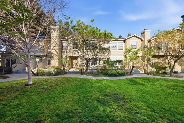 994 La Mesa Terrace F, Sunnyvale, California 94086