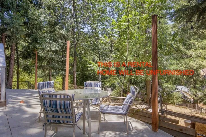 23882 Springwater, Crestline, California 92325