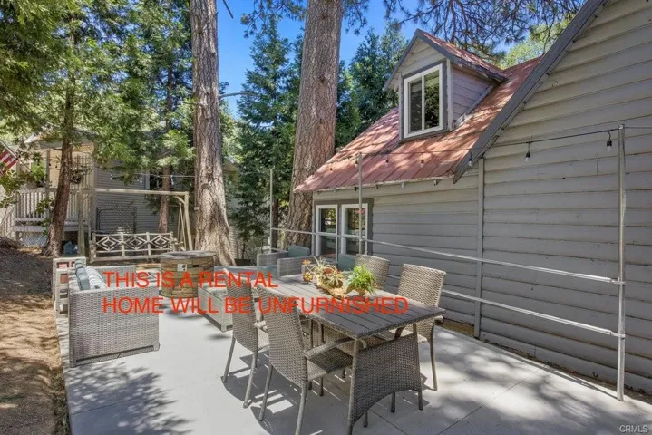23882 Springwater, Crestline, California 92325
