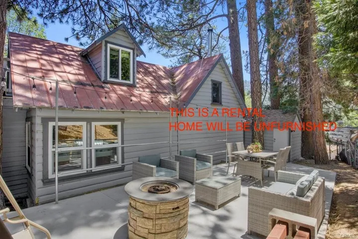 23882 Springwater, Crestline, California 92325