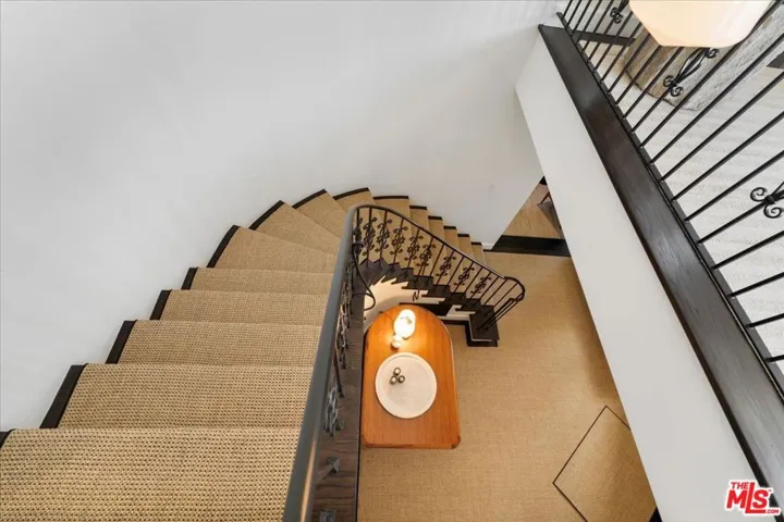329 S Roxbury Drive, Beverly Hills, California 90212