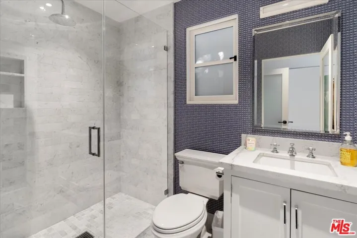329 S Roxbury Drive, Beverly Hills, California 90212
