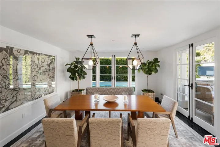 329 S Roxbury Drive, Beverly Hills, California 90212