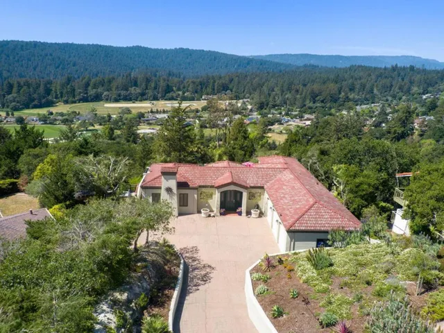 17 Kite Hill Road, Santa Cruz, California 95060