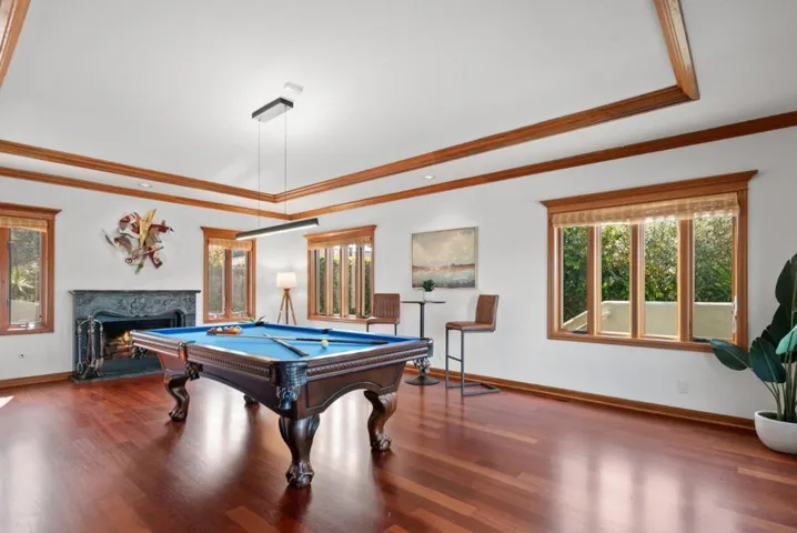 17 Kite Hill Road, Santa Cruz, California 95060