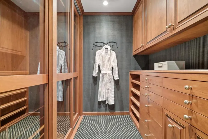 17 Kite Hill Road, Santa Cruz, California 95060