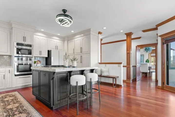 17 Kite Hill Road, Santa Cruz, California 95060