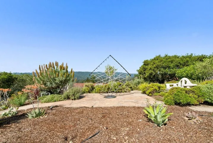 17 Kite Hill Road, Santa Cruz, California 95060