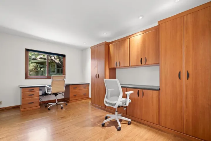 17 Kite Hill Road, Santa Cruz, California 95060