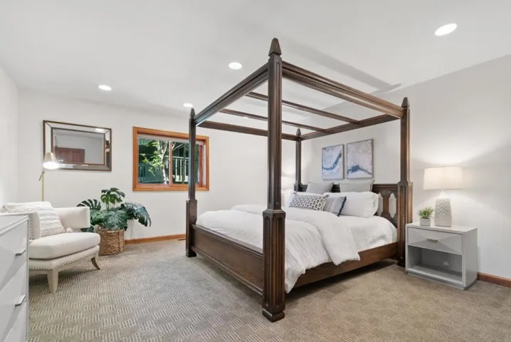 17 Kite Hill Road, Santa Cruz, California 95060