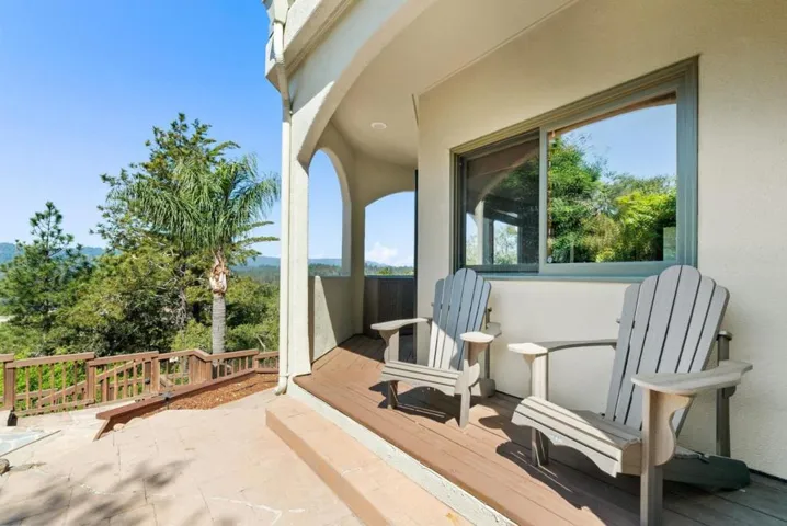 17 Kite Hill Road, Santa Cruz, California 95060