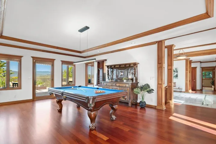 17 Kite Hill Road, Santa Cruz, California 95060