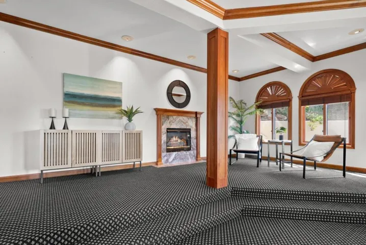 17 Kite Hill Road, Santa Cruz, California 95060
