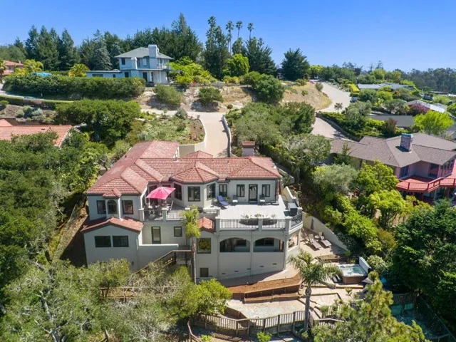 17 Kite Hill Road, Santa Cruz, California 95060