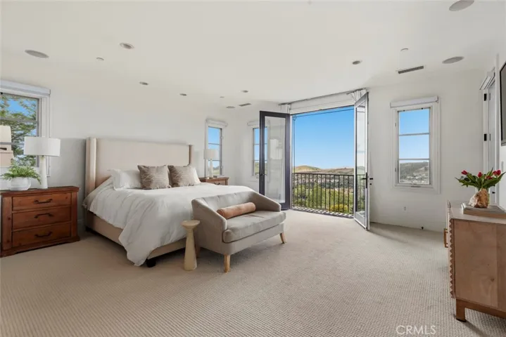 Primary suite